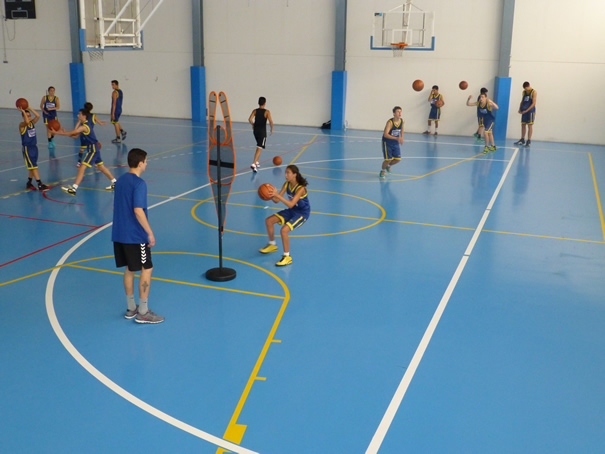 Campo estivo basket inglese e spagnolo Spagna