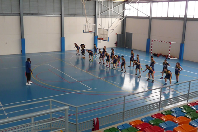 Campo estivo basket inglese e spagnolo Spagna